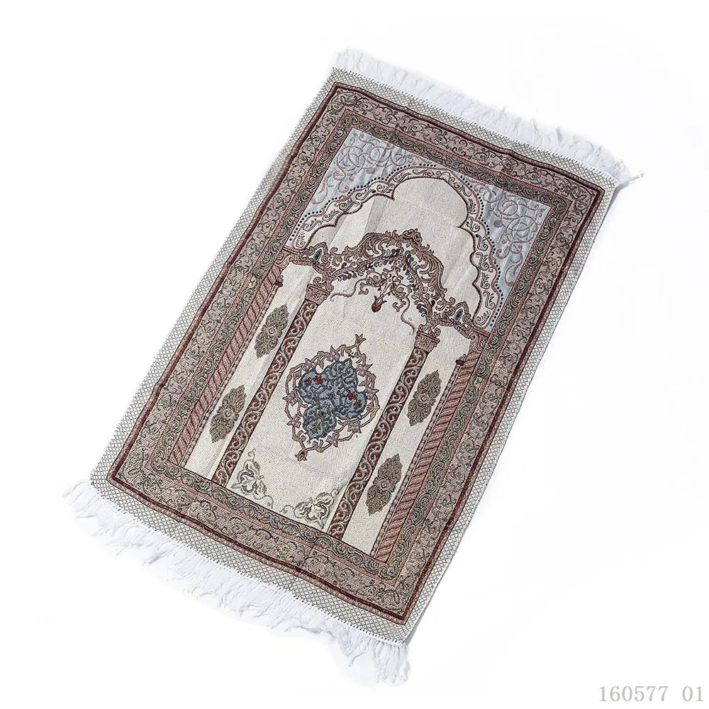 2020 New Design Wholesale Carpet Muslim Polyester Prayer Mat Carved Design Compass Rugs Islaimic Mat Factory Door Blanket Supplier Islamic Prayer Rugs for Mosqu