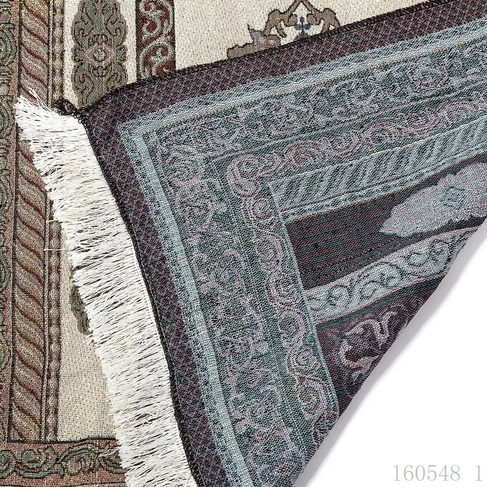 2020 New Design Wholesale Carpet Muslim Polyester Prayer Mat Carved Design Compass Rugs Islaimic Mat Factory Door Blanket Supplier Islamic Prayer Rugs for Mosqu