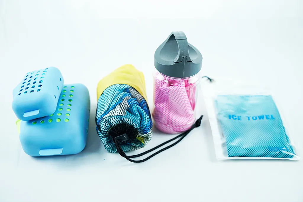 Hot Sale Cool Lightweight Adult Running Sweat Towel with Customized Brand and Package